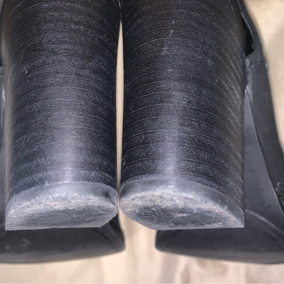 Lucky Brand black peep toe booties size 7.5 - Picture 8 of 9